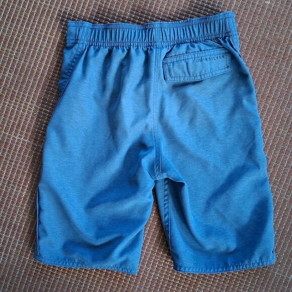 Quiksilver Boys Size 7 Board Shorts Bathing Suit Swim Trunks Blue Surfer Long - Picture 2 of 5